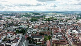 Das Bild zeigt die Innenstadt von Fulda aus der Luft.